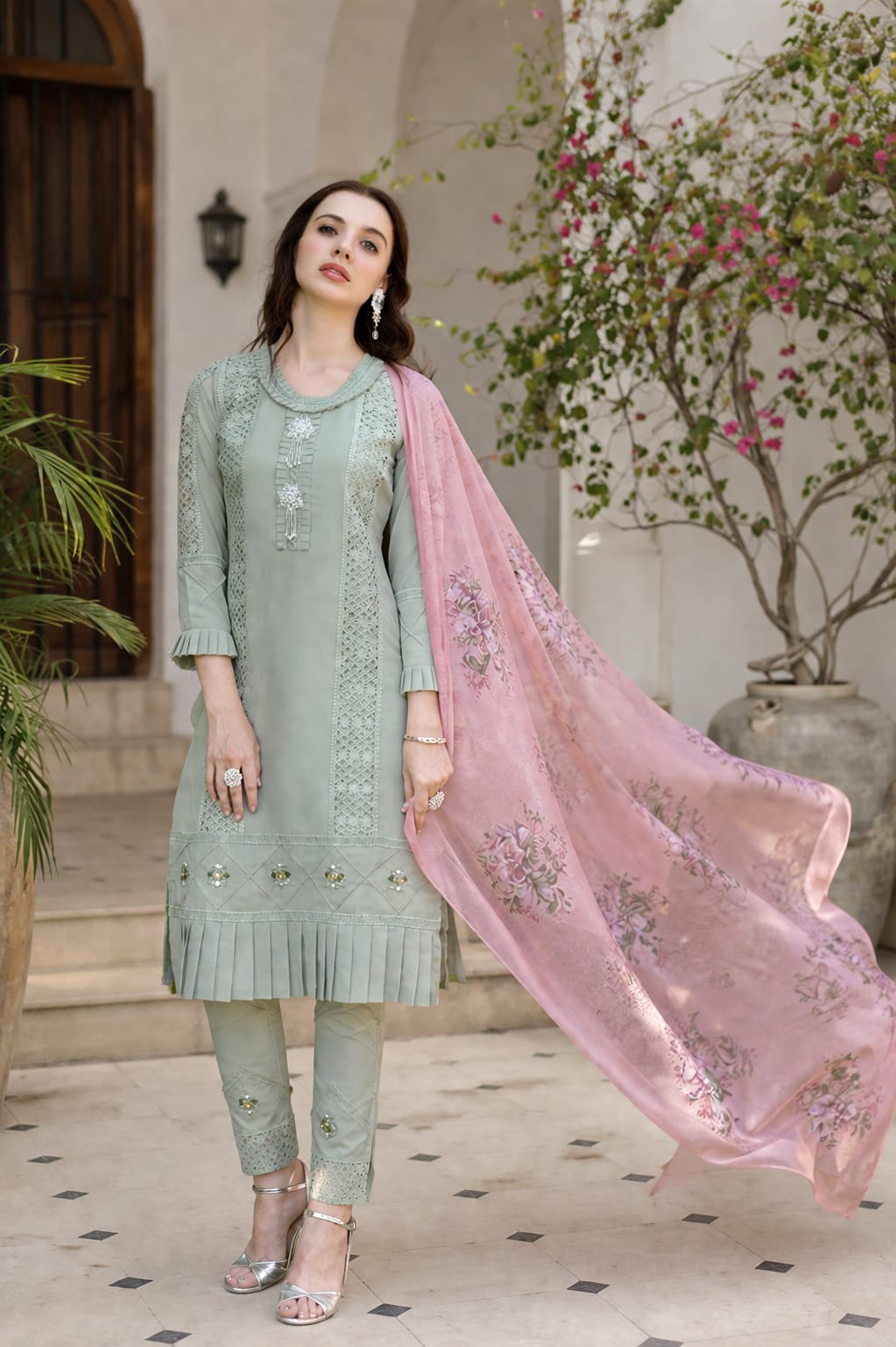 Pakistani Readymade Suits